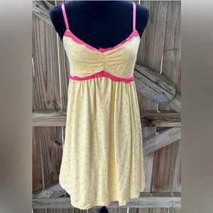 Munki Munki Perfect Nightgown Chemise Yellow with Tiny Pink Pigs Print Size M